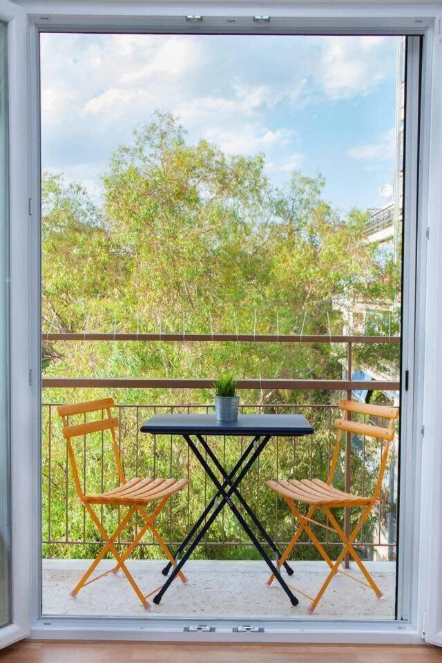 Fully Renovated, Modern Beauty In Central Athens! Exterior photo