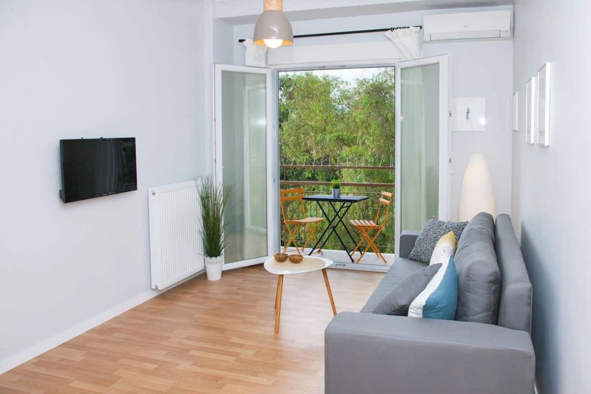 Fully Renovated, Modern Beauty In Central Athens! Exterior photo
